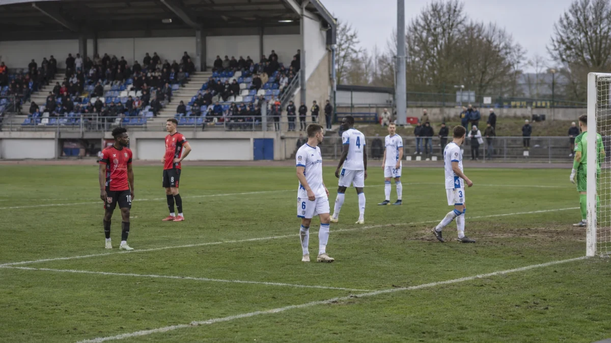 Rennes voitti Auxerren selvästi ja pysyy kiinni kärkikolmikossa