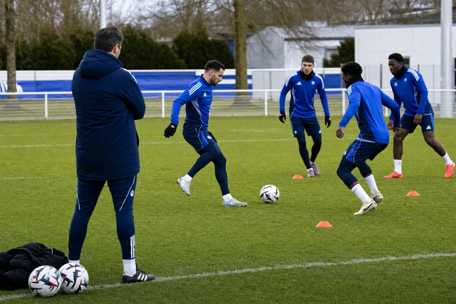 Strasbourg lainaa Yoni Gomisin jälleen SK Bevereniin